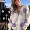 Overdele Gown | Isa Margurit Cardigan 2398 Med Handlavet Blomster White/Purple