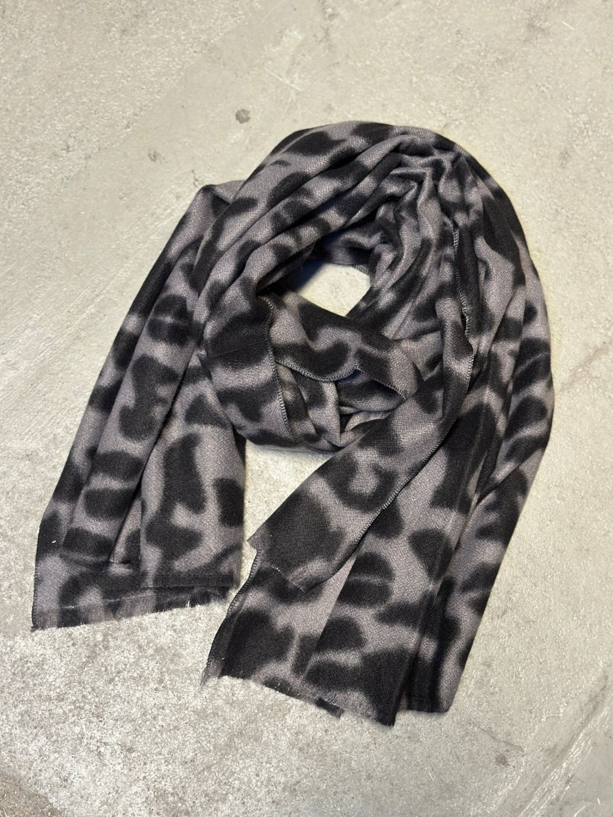 Accessories Qnuz | Odette Scarf Black